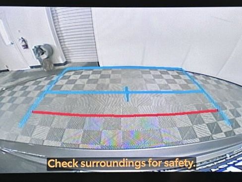 Used 2024 Toyota Highlander XLE image 21