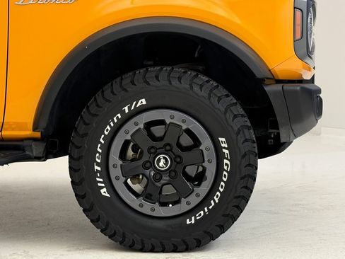 Used 2022 Ford Bronco Badlands AWD/4WD image 6