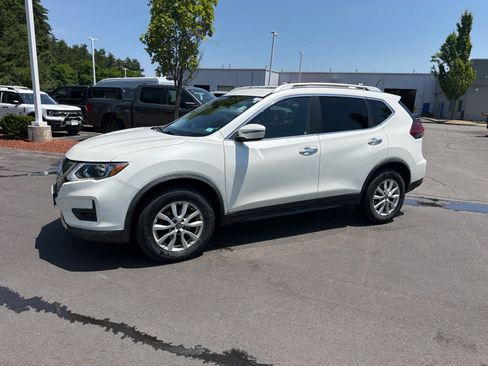 Used 2019 Nissan Rogue SV AWD/4WD image 1