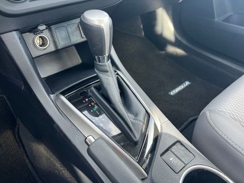 Used 2016 Toyota Corolla L image 28