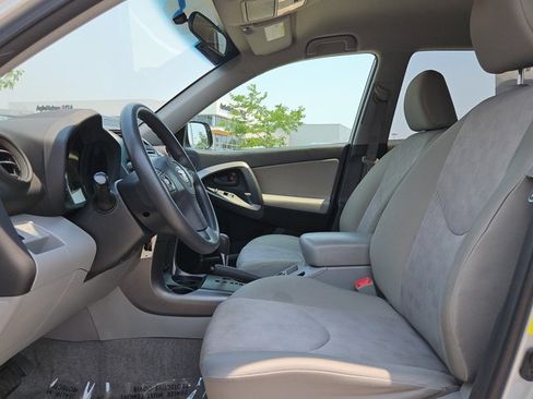 Used 2012 Toyota RAV4 4WD w/ Value Pkg image 16