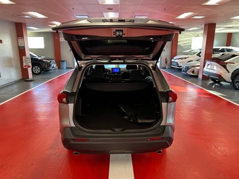 Certified 2023 Toyota RAV4 LE AWD/4WD image 26