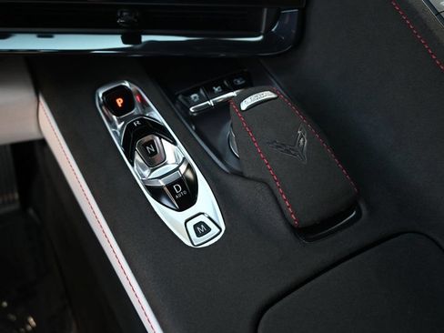 Used 2023 Chevrolet Corvette Stingray Premium Cpe w/ Z51 Performance Package RWD image 16
