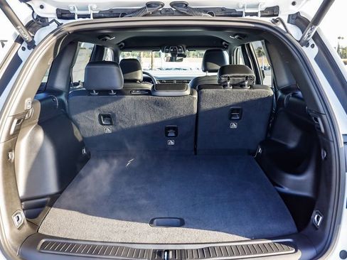 New 2025 Jeep Grand Cherokee Altitude image 26