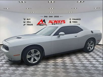 Used 2020 Dodge Challenger SXT w/ Driver Convenience Group