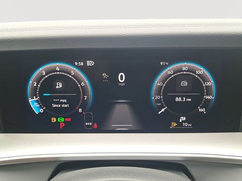 New 2025 Volkswagen Tiguan SE FWD image 20