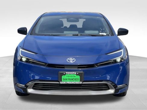 New 2026 Toyota Prius XLE FWD image 5