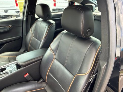 Used 2018 Chevrolet Impala Premier FWD image 24
