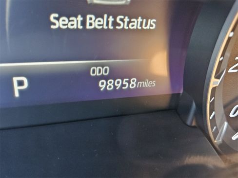 Used 2021 Toyota Highlander Platinum image 31