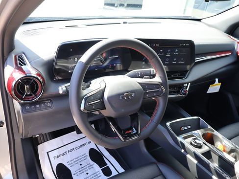 New 2027 Chevrolet Equinox RS w/ Safety and Technology Package AWD/4WD image 23