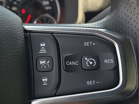Used 2025 RAM 2500 Tradesman AWD/4WD image 17