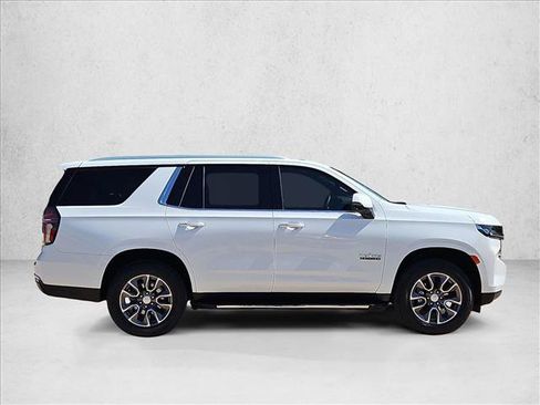 Used 2024 Chevrolet Tahoe LT w/ LT Signature Package AWD/4WD image 4