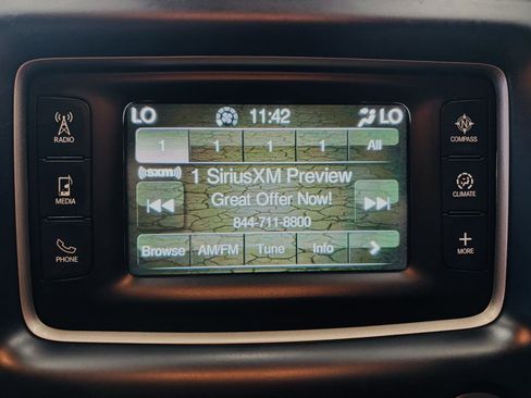 Used 2016 Jeep Grand Cherokee Laredo w/ Quick Order Package 23E AWD/4WD image 46