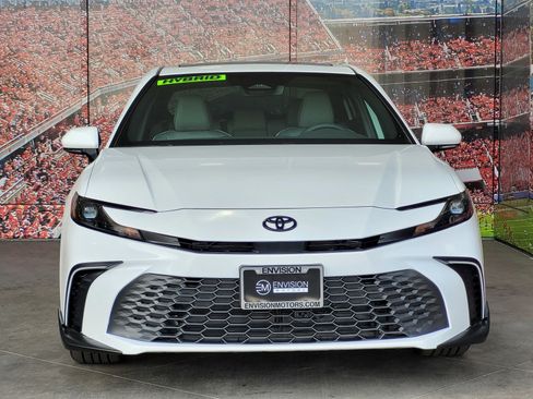 New 2025 Toyota Camry SE image 2