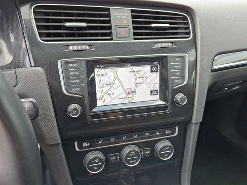 Used 2015 Volkswagen GTI S FWD image 20