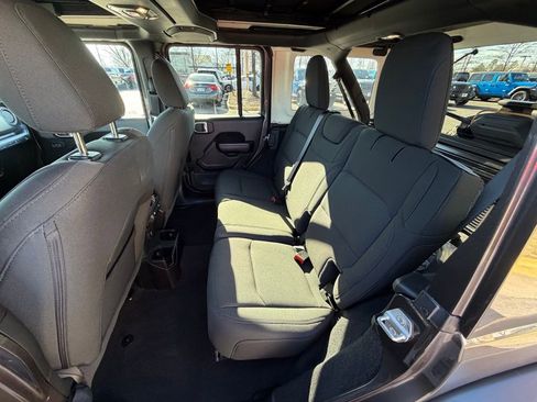 Certified 2021 Jeep Wrangler Unlimited Sport w/ Sun And Sound Package image 18