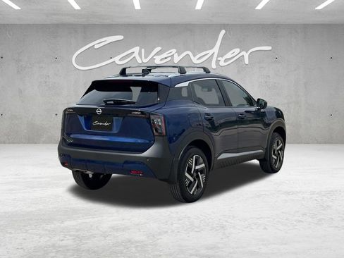 New 2026 Nissan Kicks SV FWD image 17