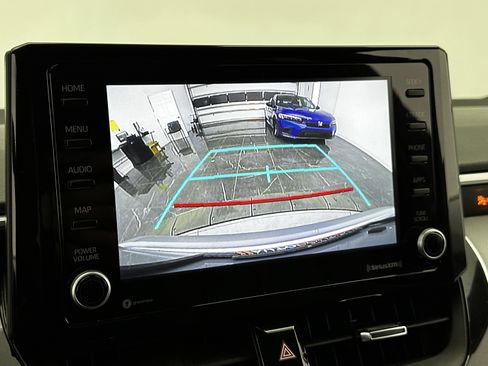 Used 2022 Toyota Corolla SE image 17