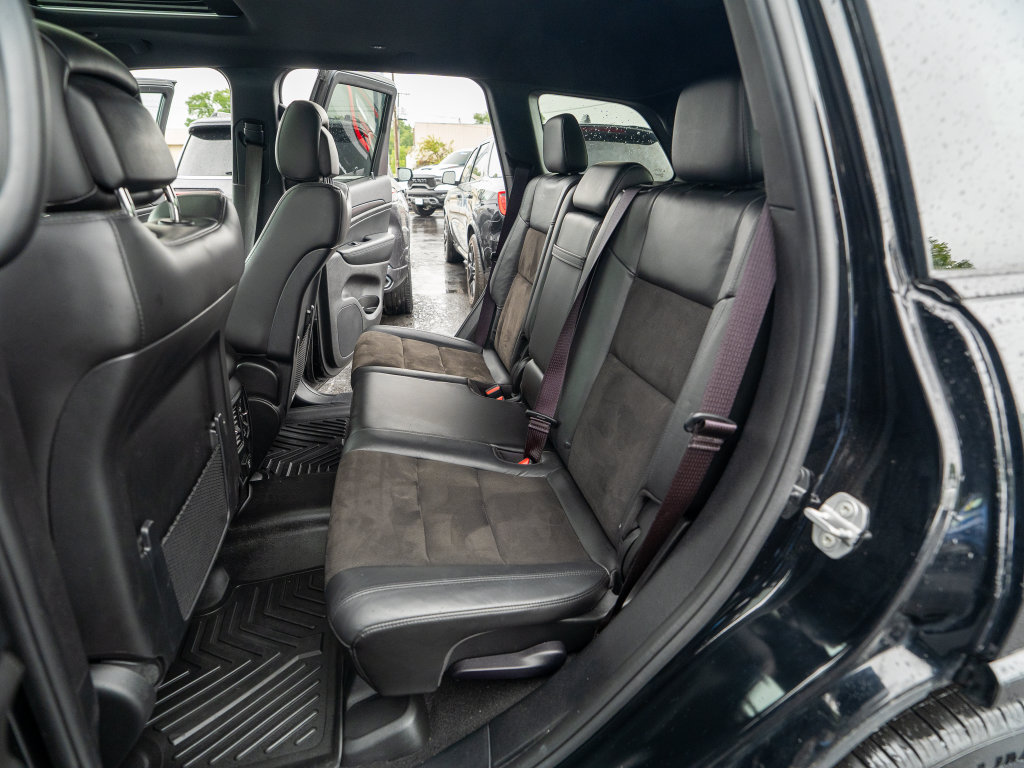 Used 2021 Jeep Grand Cherokee Laredo X AWD/4WD image 17