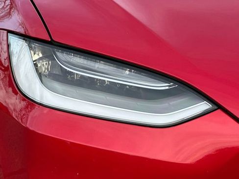 Used 2022 Tesla Model X Plaid image 41