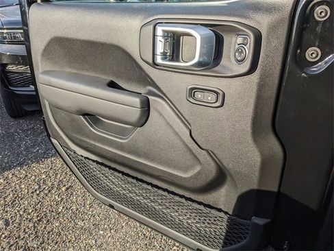 New 2025 Jeep Wrangler Sport S image 19