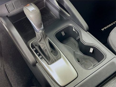 Used 2022 Nissan Frontier SV image 17