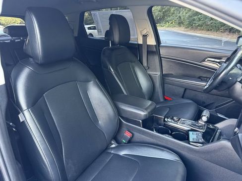 Used 2023 Kia Sportage EX FWD image 31