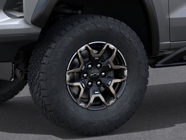 New 2026 Chevrolet Colorado ZR2 w/ Technology Package AWD/4WD image 9