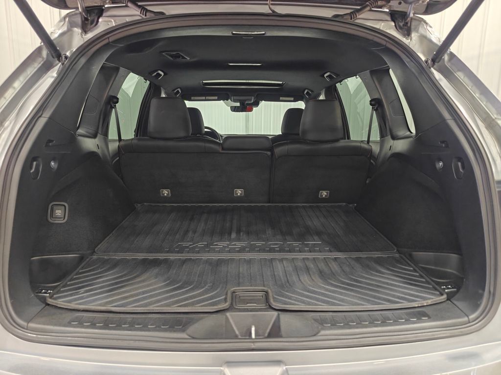 Used 2022 Honda Passport TrailSport image 32