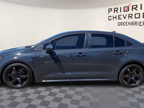 Used 2025 Toyota Corolla LE FWD image 5