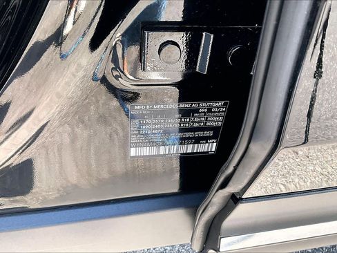 Used 2024 Mercedes-Benz GLB 250 image 39