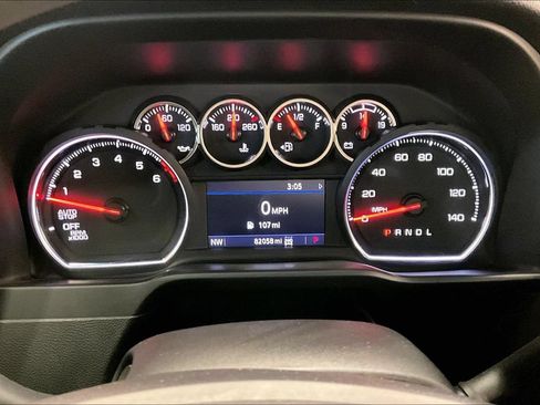 Used 2020 Chevrolet Silverado 1500 LT AWD/4WD image 19