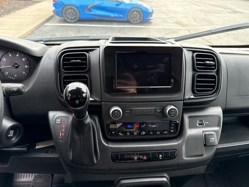 Used 2024 RAM ProMaster 3500 w/ Convenience Group image 14