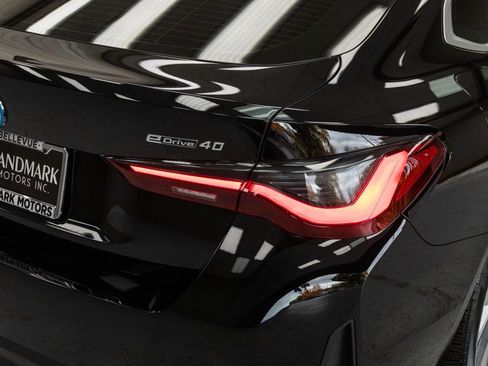 Used 2025 BMW i4 eDrive40 w/ Driving Assistance Package image 30