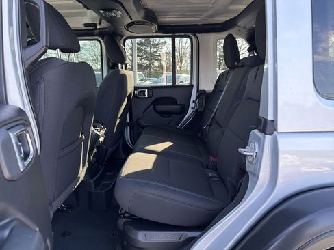 Used 2023 Jeep Wrangler Unlimited Rubicon 4xe w/ Cold Weather Group image 13