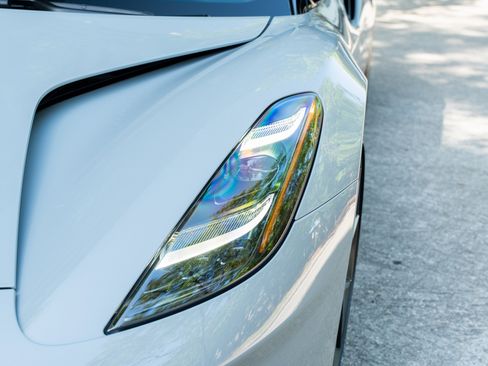 New 2025 Lotus Emira image 7