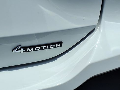 New 2026 Volkswagen Tiguan S AWD/4WD image 9