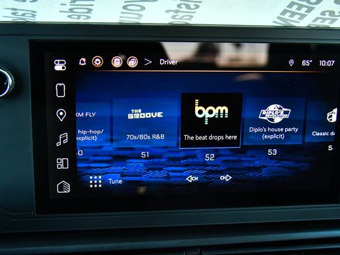 Used 2024 Chevrolet Silverado EV W/T image 28