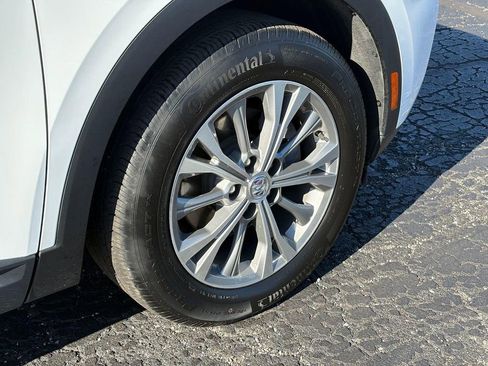 Used 2022 Buick Envision Preferred FWD image 9