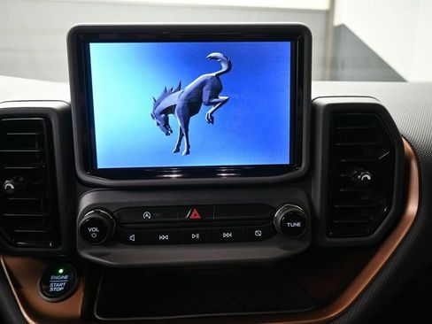 Used 2021 Ford Bronco Sport Outer Banks AWD/4WD image 3