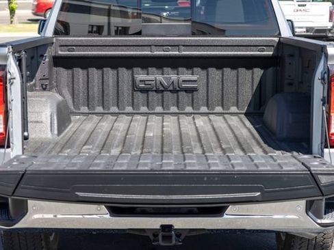 Certified 2025 GMC Sierra 1500 SLT w/ SLT Premium Package AWD/4WD image 26
