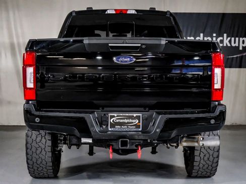 Used 2021 Ford F250 Lariat w/ Lariat Ultimate Package image 9