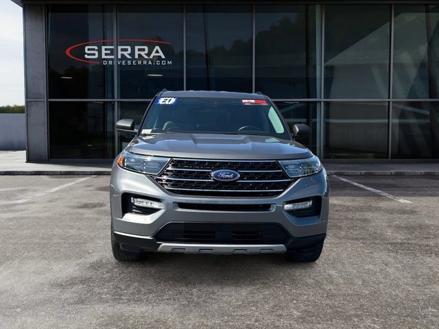 Used 2021 Ford Explorer XLT w/ Equipment Group 202A AWD/4WD image 8