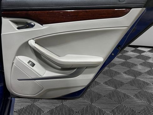 Used 2013 Cadillac CTS Luxury image 16