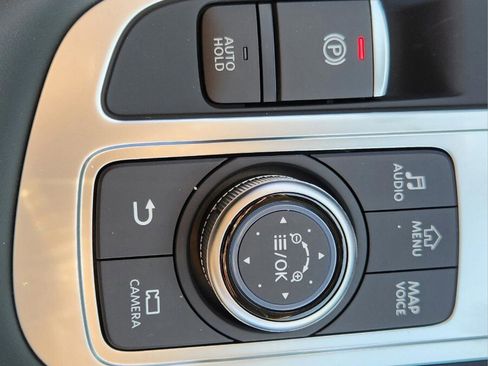 Certified 2025 INFINITI QX60 Luxe image 15