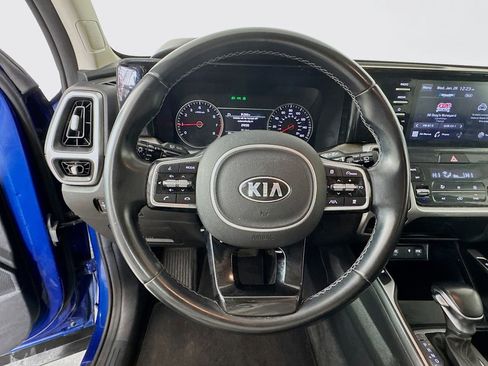 Used 2021 Kia Sorento EX image 11