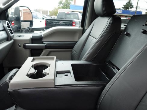 Used 2022 Ford F350 XLT w/ XLT Value Package image 20