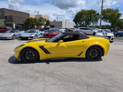 Used 2016 Chevrolet Corvette Z06 w/ 3LZ Preferred Equipment Group RWD image 7