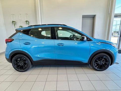 New 2027 Chevrolet Bolt RS FWD image 38