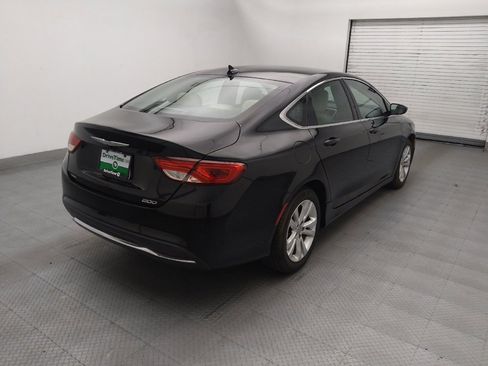 Used 2015 Chrysler 200 Limited w/ Convenience Group FWD image 9